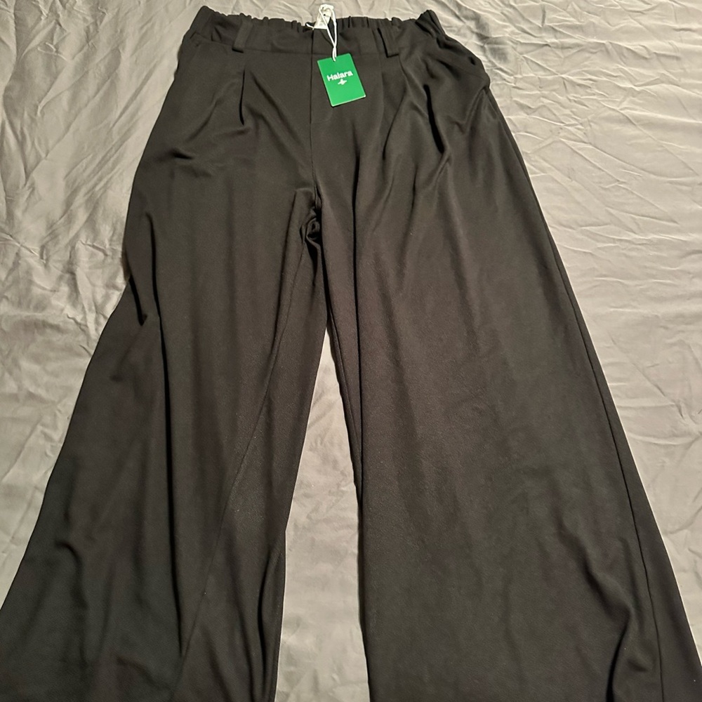 Halara Black Waffle Pant - Large Petite
